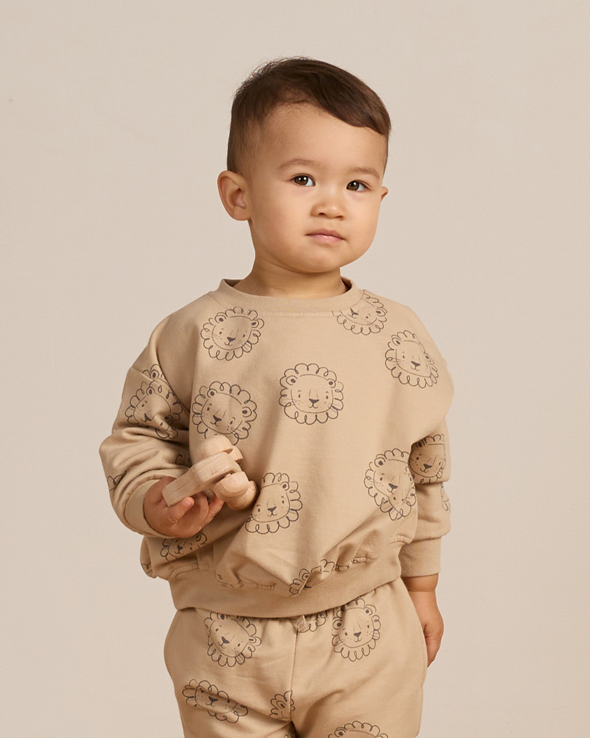 Quincy Mae Relaxed Fleece Sweatshirt - Lions