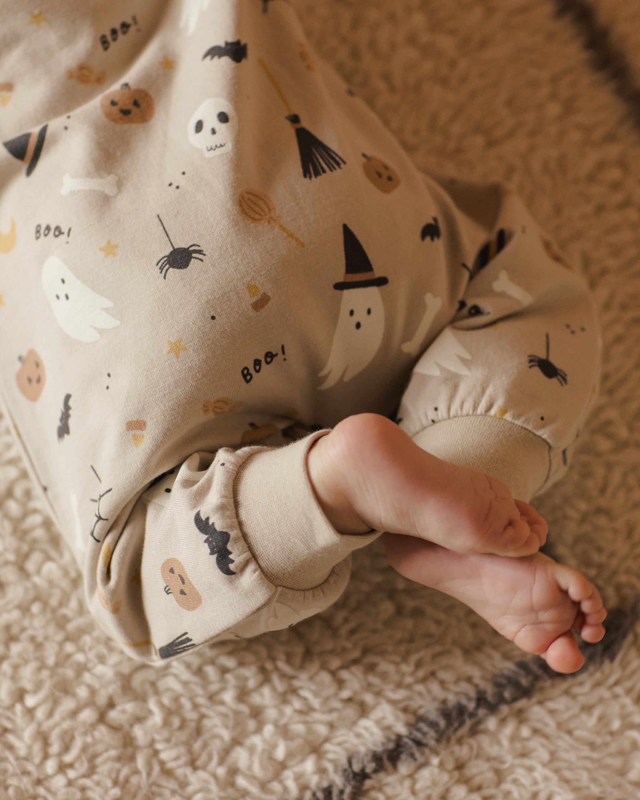 Quincy Mae Relaxed Fleece Jumpsuit - Halloween