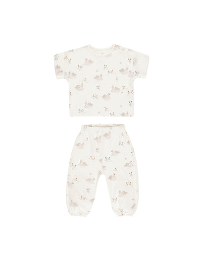 Quincy Mae Jersey Tee + Pant Set - Swans