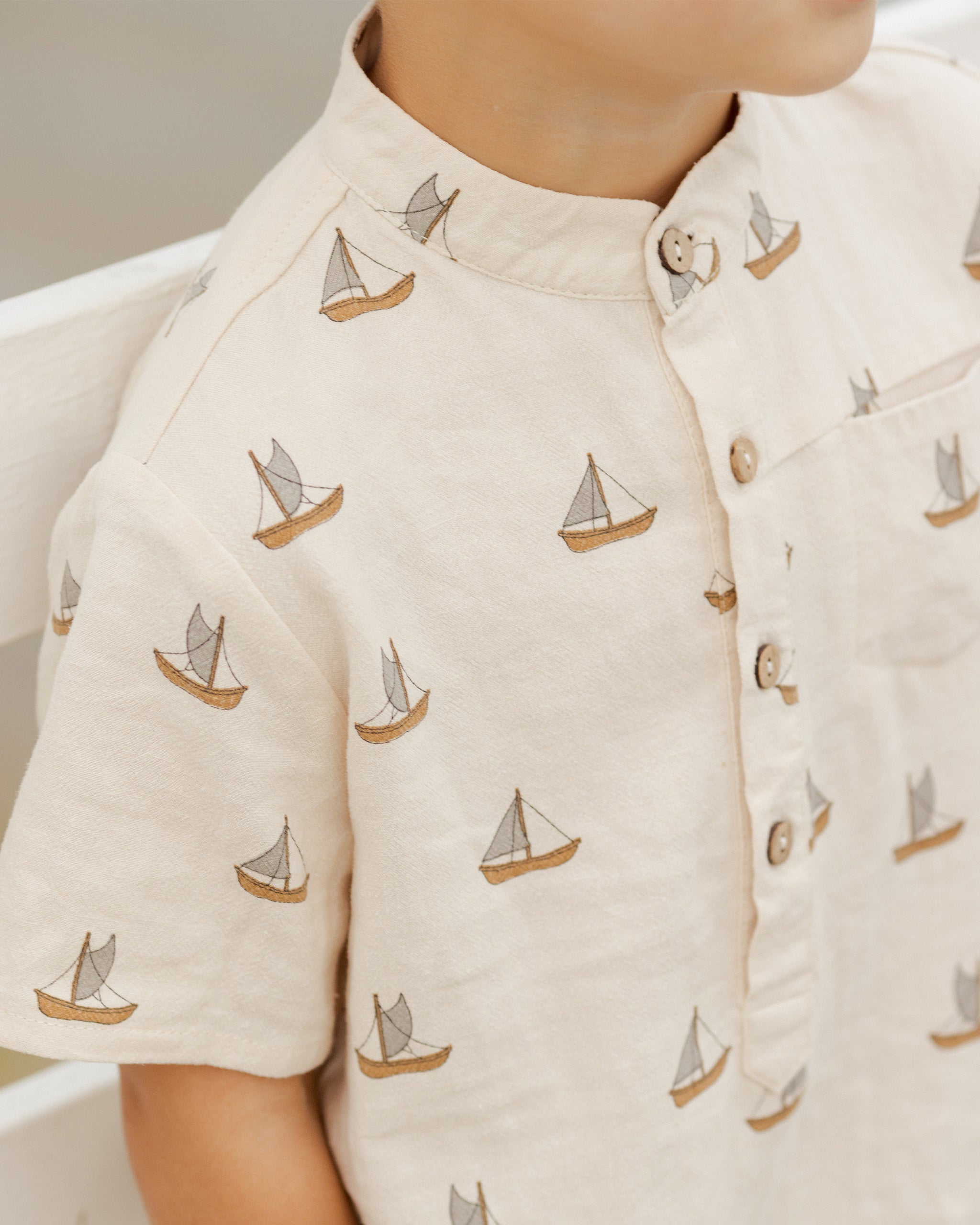 Rylee + Cru Short Sleeve Mason Shirt - Sailboats