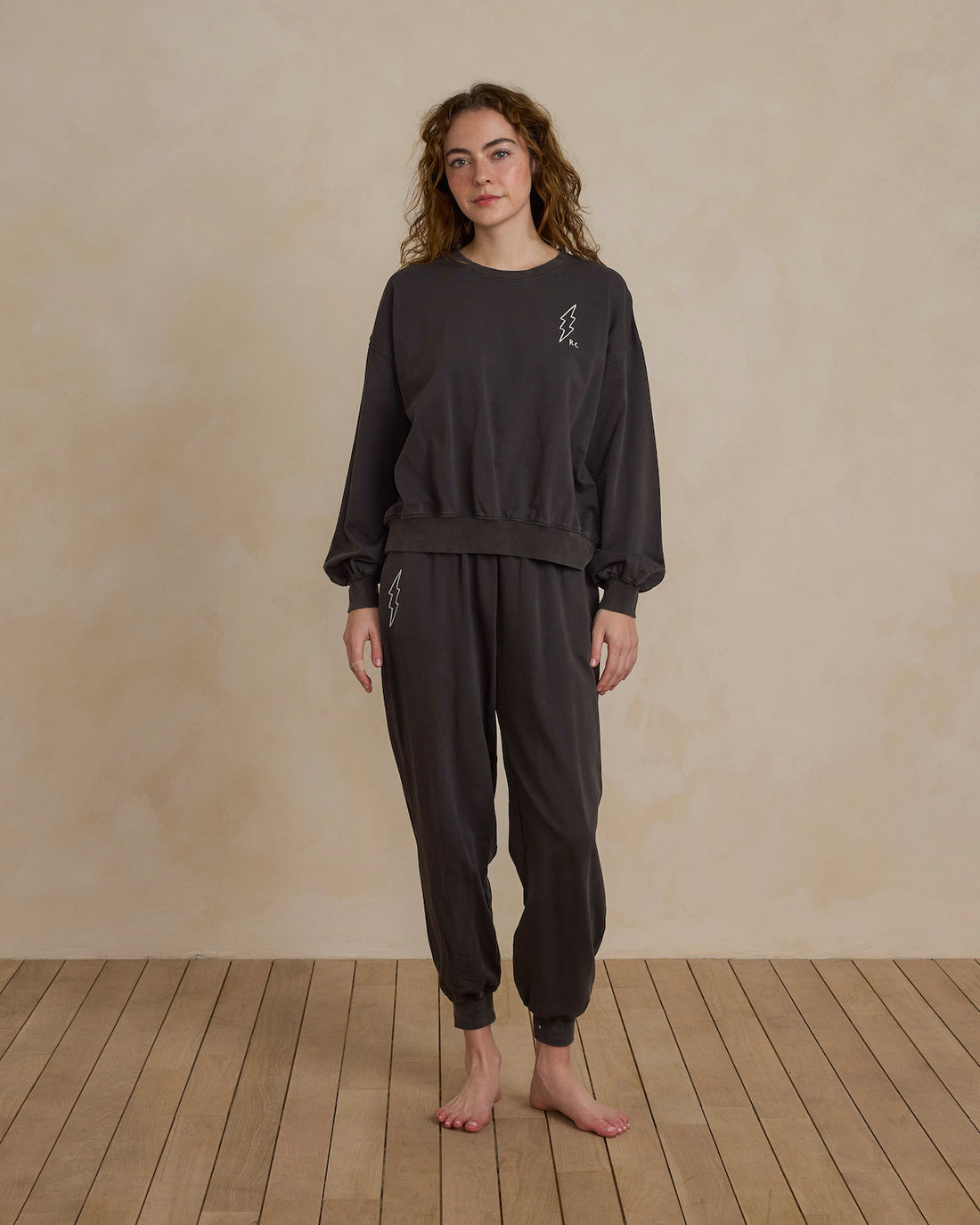 Rylee + Cru Women Relaxed Sweatshirt - Bolt