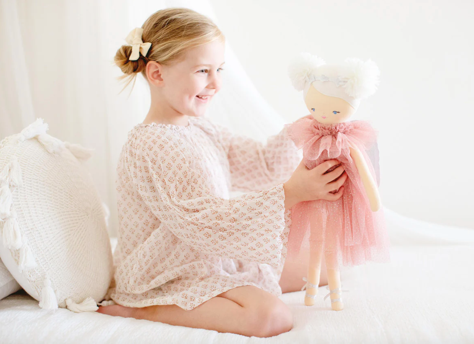 Alimrose Ava Angel Doll - Blush Silver