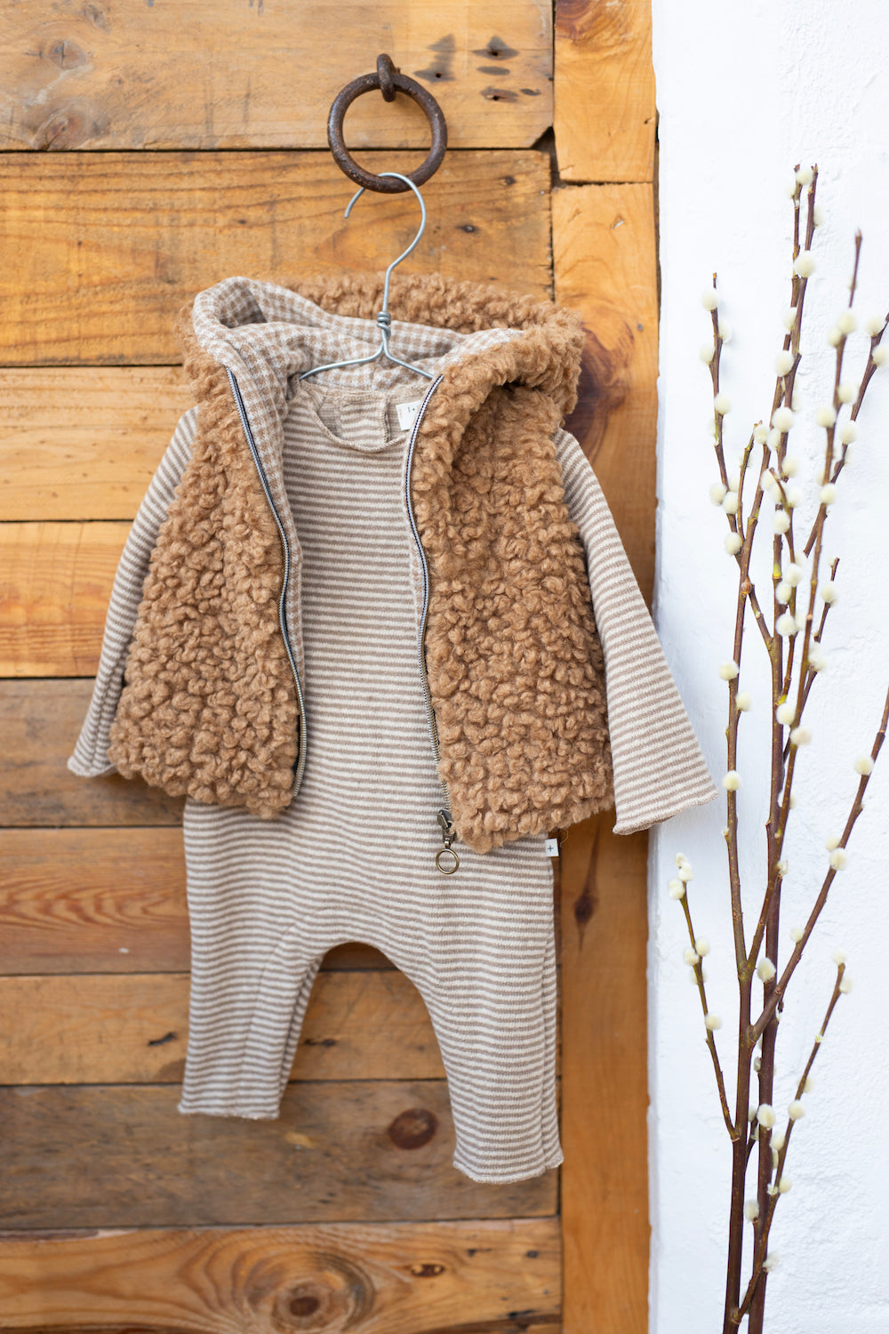 1 + In The Family Patxi Hooded Vest - Caramel