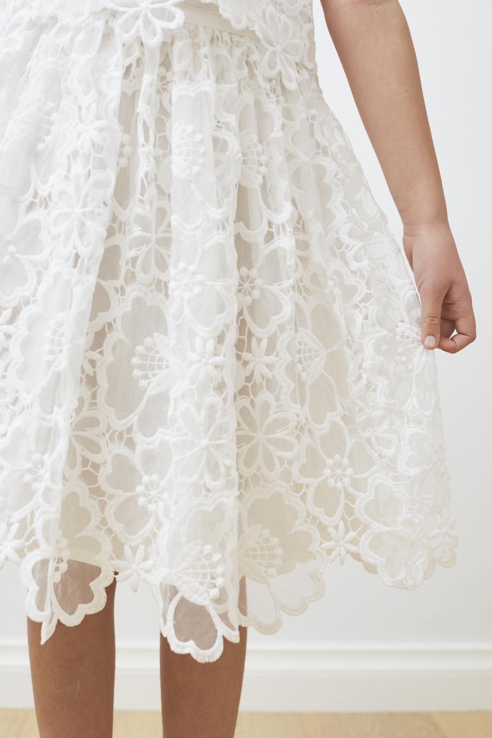 Petite Amalie Flower Bouquet Skirt - White